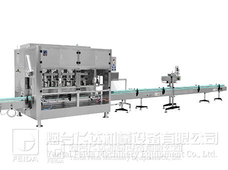小包装食用油灌装过程