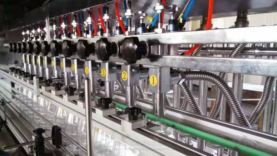 大豆油灌装机应该怎么选择